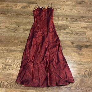 WOMENS EMBROIDERED DRESS